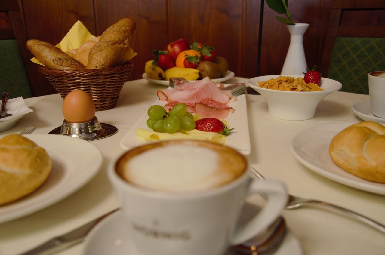 Gasthof Restaurant Zum Brauhaus ハルトベルク エクステリア 写真
